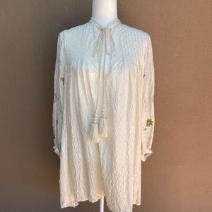 Let Me Be White Floral Embroidered Swiss Dot Dress, Tunic Top Size XS